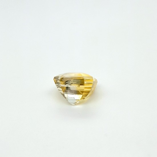 Yellow Sapphire (Pukhraj) 5.88 Ct Best Quality